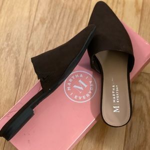 Brand new dark brown women’s shoes